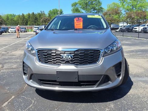 Used 2019 Kia Sorento AWD image 3