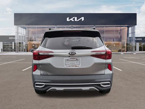 Certified 2021 Kia Seltos EX AWD/4WD image 5