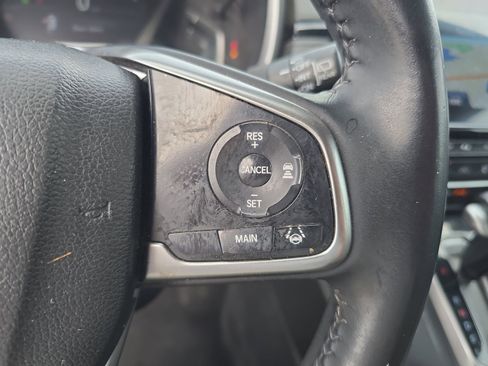 Used 2018 Honda CR-V Touring image 24