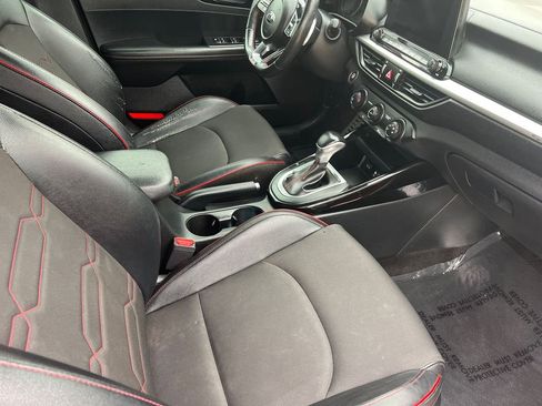 Used 2020 Kia Forte GT image 13
