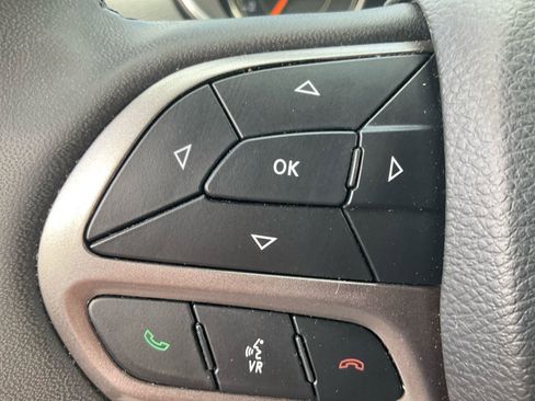 Used 2022 Jeep Cherokee Latitude Lux AWD/4WD image 18