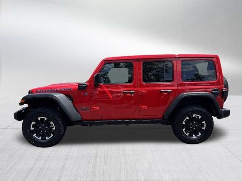 Certified 2025 Jeep Wrangler Unlimited Rubicon 4xe w/ Convenience Group AWD/4WD image 8