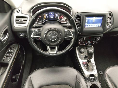 Used 2020 Jeep Compass Latitude image 22