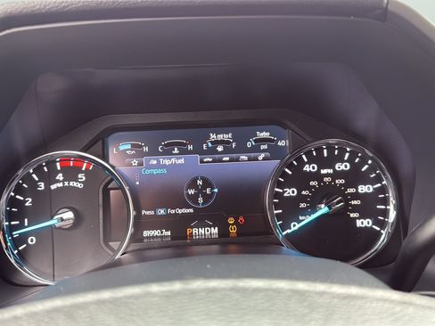 Used 2022 Ford F250 Platinum w/ FX4 Off-Road Package AWD/4WD image 11
