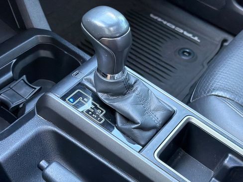 Used 2021 Toyota Tacoma TRD Sport w/ TRD Premium Sport Package image 21