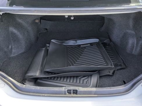 Used 2017 Toyota Camry SE image 26