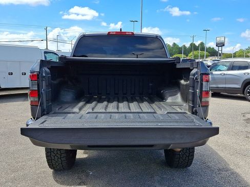 Used 2023 Nissan Frontier SV w/ Midnight Edition Package AWD/4WD image 29