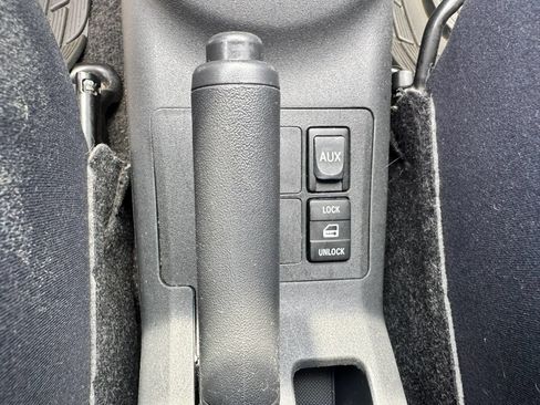 Used 2010 Toyota Yaris 2-Door Hatchback FWD image 24