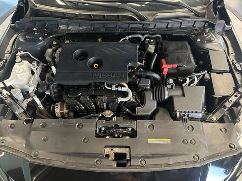 Used 2020 Nissan Altima 2.5 SL FWD image 23