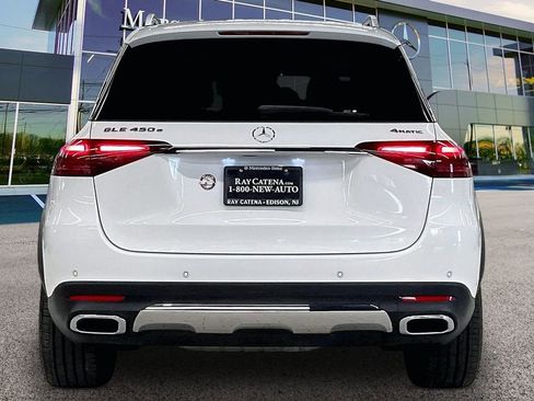 New 2025 Mercedes-Benz GLE 450e 4MATIC image 4
