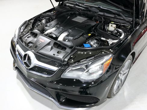 Used 2014 Mercedes-Benz E 550 Cabriolet image 58