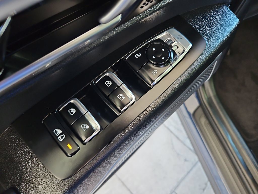 Used 2023 Kia Telluride EX AWD/4WD image 29