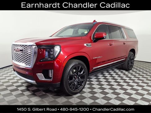 Used 2023 GMC Yukon XL Denali image 1