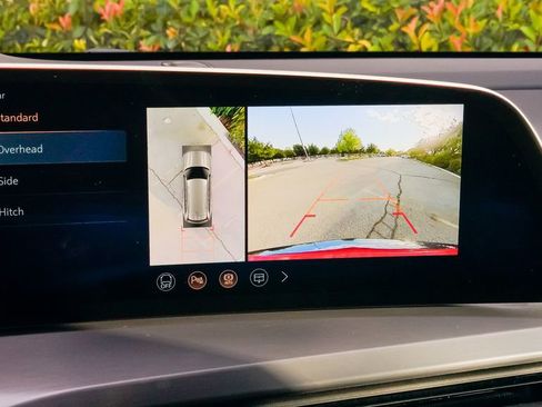 New 2026 Cadillac Vistiq Platinum image 27