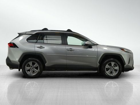 Used 2022 Toyota RAV4 XLE image 6
