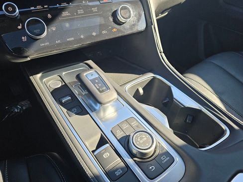 Certified 2024 INFINITI QX60 Luxe image 28