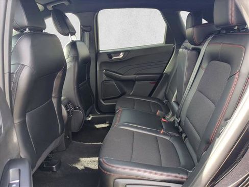 Used 2025 Ford Escape ST-Line image 17