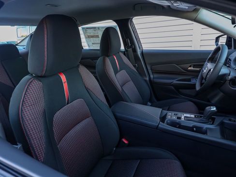 New 2026 Nissan Sentra SR w/ Floor Mat Package image 20