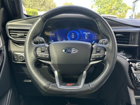 Used 2021 Ford Explorer ST w/ Equipment Group 401A AWD/4WD image 21