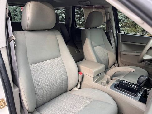 Used 2007 Jeep Grand Cherokee Laredo image 35