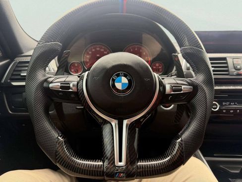 Used 2018 BMW M3 RWD image 29