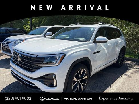 Used 2024 Volkswagen Atlas SEL Premium R-Line AWD/4WD image 1