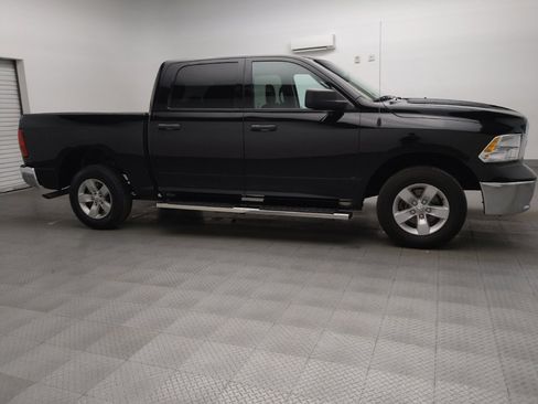 Used 2022 RAM 1500 Classic SLT image 11