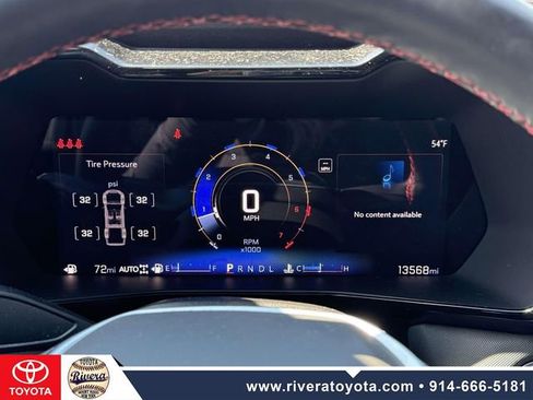 Used 2024 Chevrolet Colorado Z71 w/ Z71 Convenience Package 2 AWD/4WD image 19