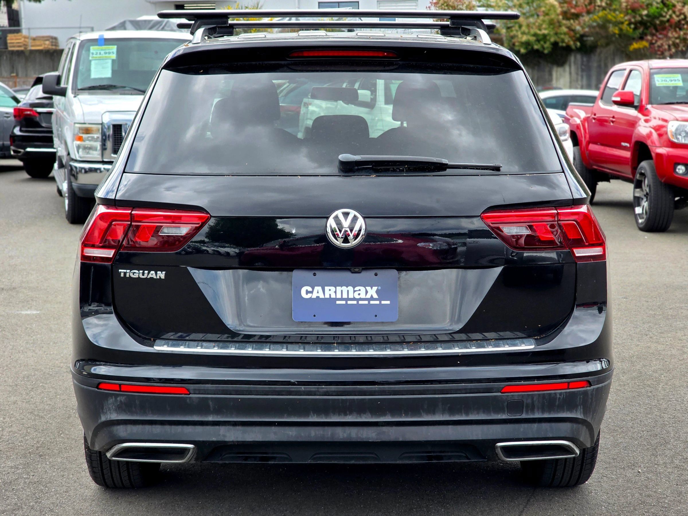 Used 2019 Volkswagen Tiguan S w/ 3rd Row Seat Package AWD/4WD image 6