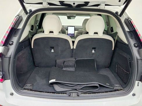 Used 2025 Volvo EX90 Plus AWD/4WD image 23