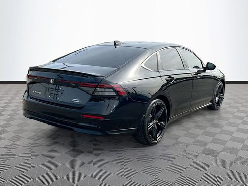 Used 2023 Honda Accord Sport image 7