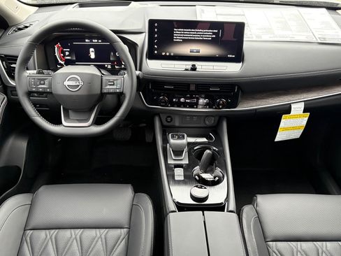 New 2026 Nissan Rogue Platinum image 11