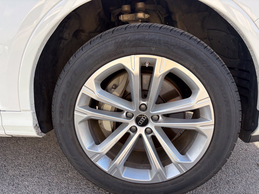 Used 2025 Audi Q7 3.0T Premium Plus AWD/4WD image 12
