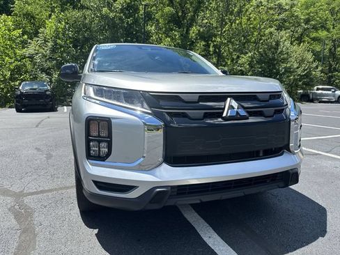 Used 2023 Mitsubishi Outlander Sport LE AWD/4WD image 11