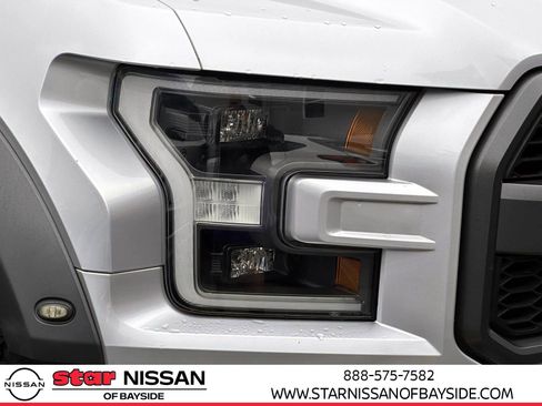 Used 2018 Ford F150 Raptor w/ Equipment Group 802A Luxury image 5