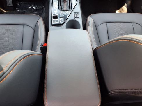 New 2025 Subaru Crosstrek 2.5i Limited w/ Popular Package #3A image 31