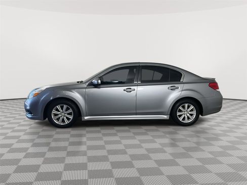 Used 2011 Subaru Legacy 2.5i Premium w/ All-Weather Pkg image 4