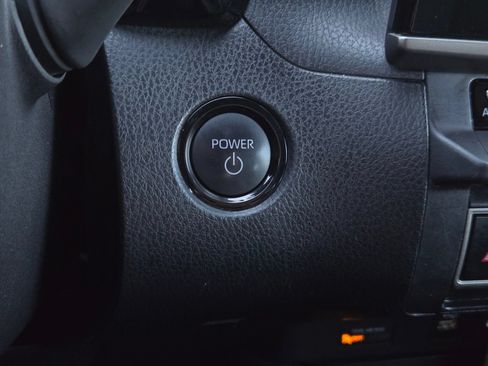 Certified 2025 Toyota Camry SE w/ Convenience Package FWD image 19