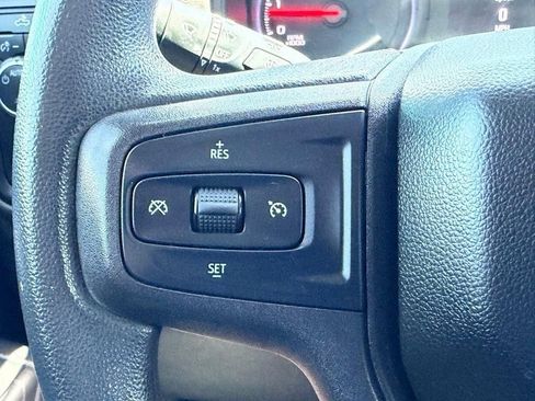 Used 2019 Chevrolet Silverado 1500 Custom w/ Custom Value Package RWD image 17
