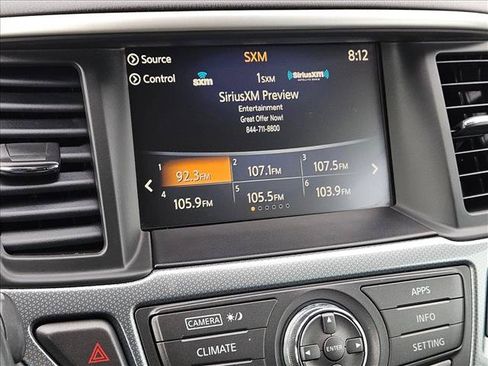 Used 2017 Nissan Pathfinder SL FWD image 15