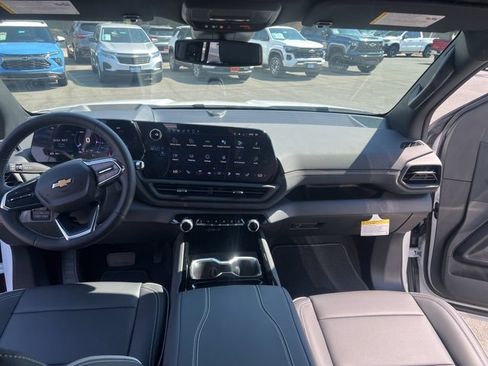 New 2026 Chevrolet Silverado EV LT image 15