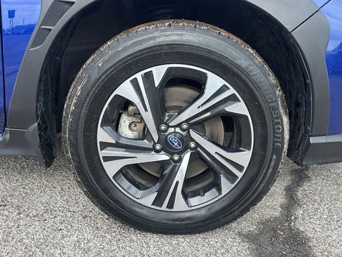Used 2024 Subaru Crosstrek 2.0i Premium image 41
