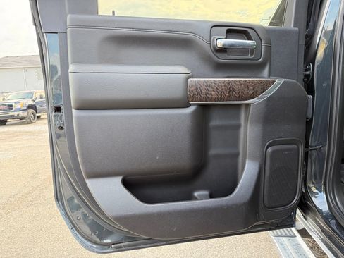 Used 2022 GMC Sierra 2500 Denali AWD/4WD image 23