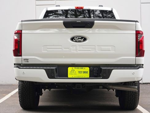 Used 2024 Ford F150 XLT w/ XLT Black Appearance Package AWD/4WD image 11