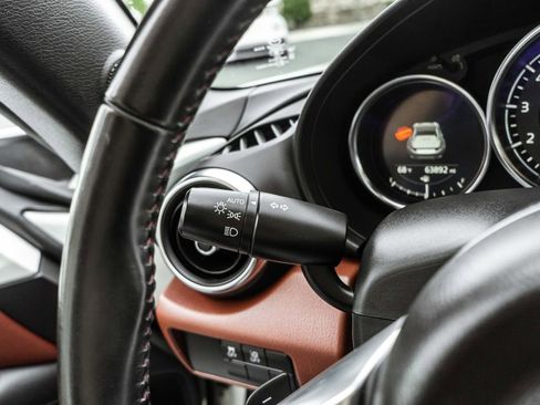 Used 2019 MAZDA MX-5 Miata RF Grand Touring RWD image 27