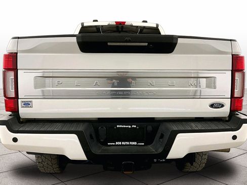 Used 2020 Ford F250 Platinum w/ FX4 Off-Road Package image 4