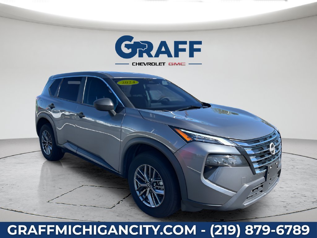 Used 2024 Nissan Rogue S AWD/4WD image 7