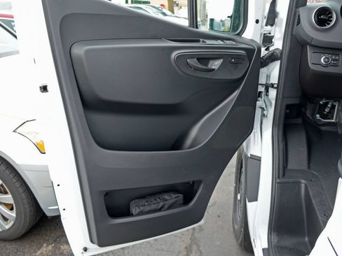 New 2026 Mercedes-Benz Sprinter 2500 image 8