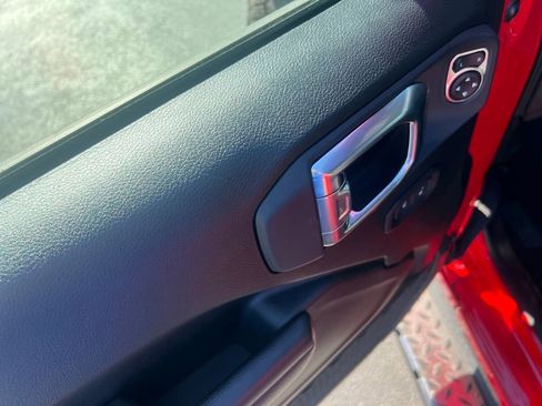 Used 2025 Jeep Wrangler Sport image 10