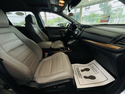 Used 2020 Honda CR-V Touring image 39